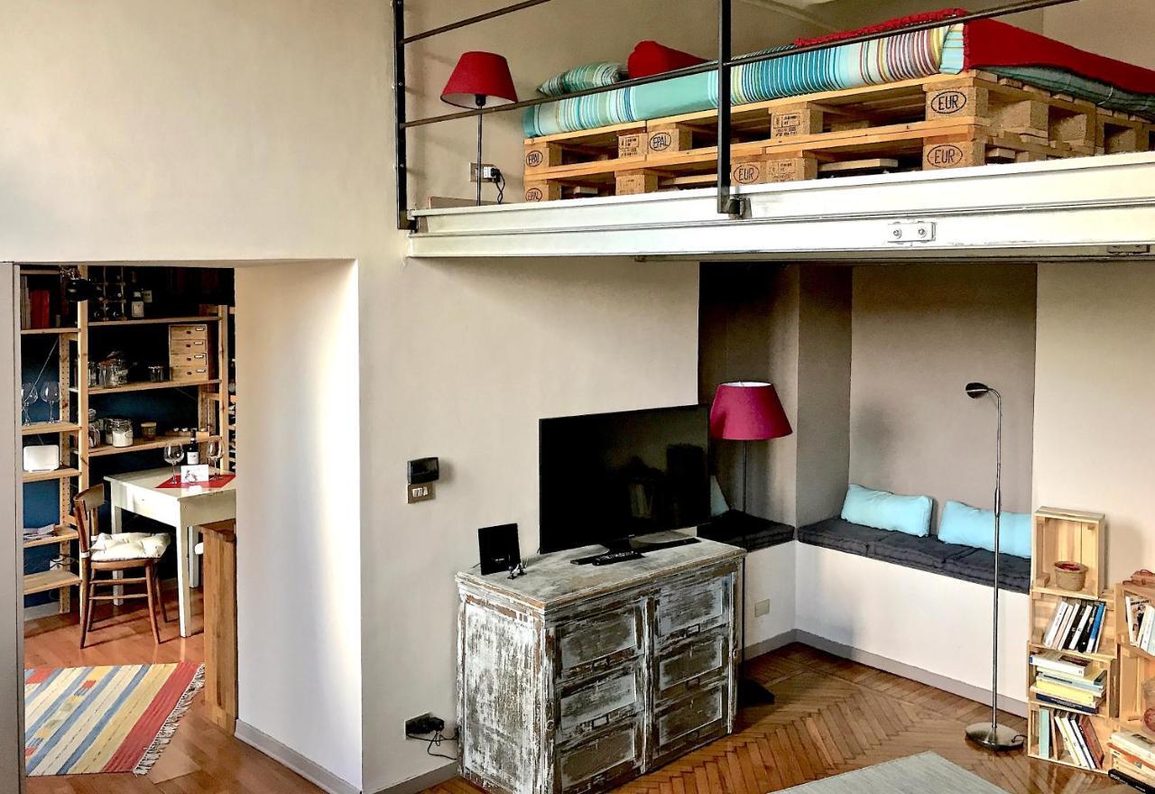 A Casa Nostra Nel Centro Storico Appartement Turijn Buitenkant foto